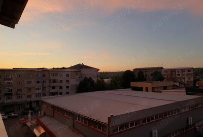 Apartament cu 2 camere decomandat în Central - 2