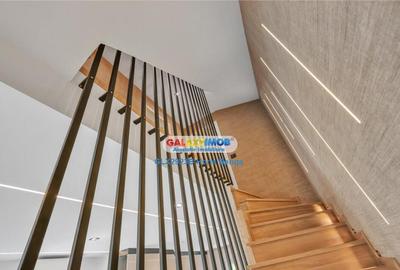 Casă cu 4 camere cu Canalizare în Central