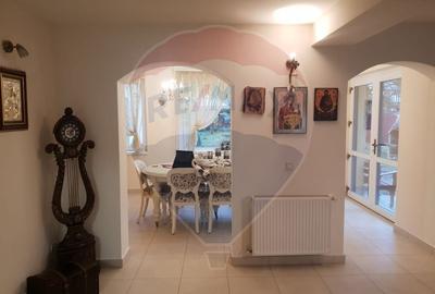 Vila de lux  cu 6 camere de vanzare /534 mp teren/Simon Bran - 33