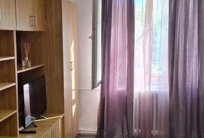 Garsonieră decomandată în Central - 2