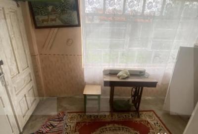 Casă cu 3 camere cu Teren 2100 Mp în Central - 4