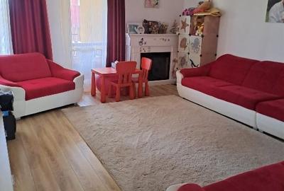 Duplex cu 5 camere cu Canalizare în Moșnița Nouă - 1