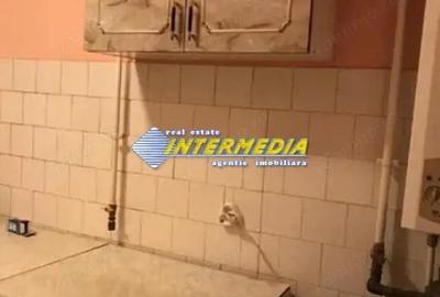 Garsonieră decomandată în Cetate - 1