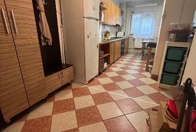 Apartament cu 2 camere decomandat, mobilat în Turda - 3