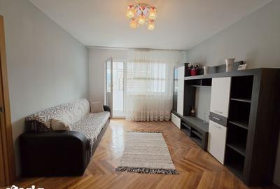 Apartament cu 3 camere, mobilat în Astra
