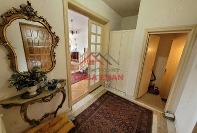 Casă cu 6 camere în Breaza - 11
