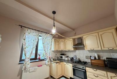 Casă individuală cu 5 camere cu Canalizare în Ostratu - 32