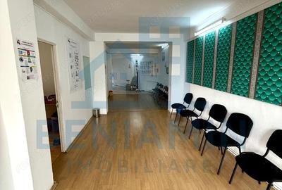 Spatiu comercial P+1 - 200mp - vad - pretabilitate mare - Lapus - 12