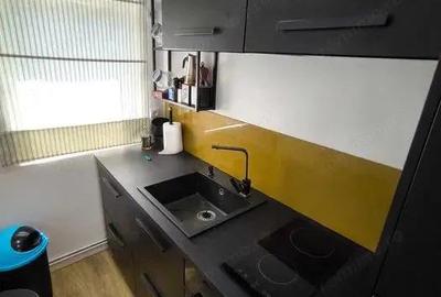 7 Noiembrie - Vanzare apartament 2 camere - Str. Pacii - 1