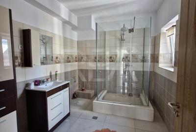 Casă individuală cu 7 camere cu Canalizare în Sălăjan - 5