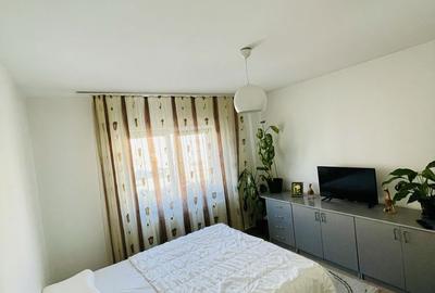 Apartament cu 3 camere decomandat în Alfa - 2