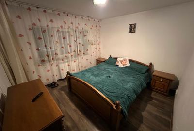 Apartament cu 3 camere în Central - 1