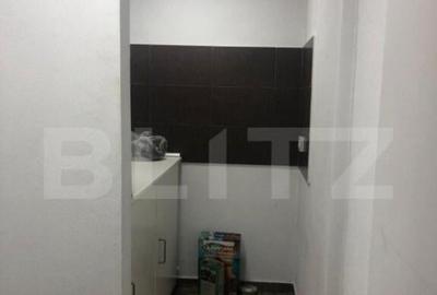 Spațiu comercial, de 70 mp, în Central