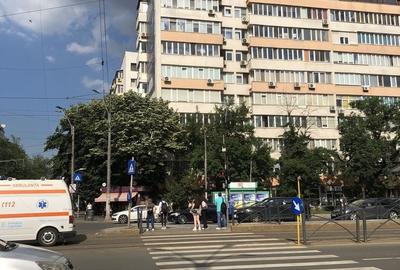 Apartament cu 2 camere decomandat în Mihai Bravu - 4