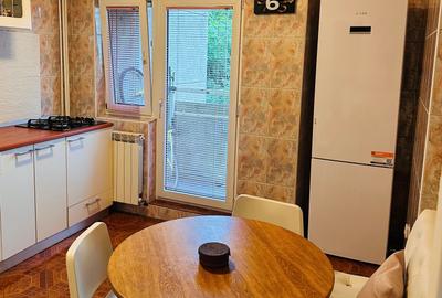 Apartament cu 2 camere în Mihai Bravu