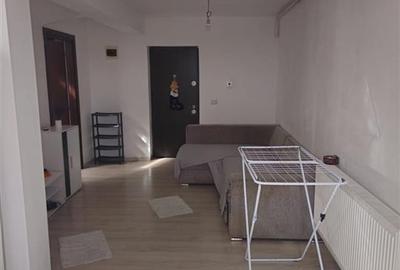 Apartament cu 2 camere decomandat, mobilat în Valea Lupului