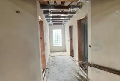 Casă cu 7 camere cu Teren 1674 Mp în Frătăuții Vechi - 1