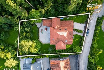 Casă cu Teren 1398 Mp în Poiana Angelescu
