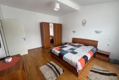Apartament cu 3 camere decomandat în Florești - 2
