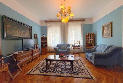 Apartament cu 3 camere decomandat în Bălcescu