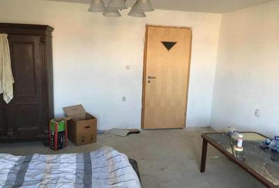 Casă cu 3 camere cu Teren 2000 Mp în Tirol - 8