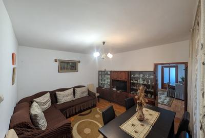 Casă individuală cu 5 camere cu Teren 3500 Mp în Zăbala - 2