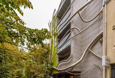 Casă individuală cu 15 camere cu Canalizare în Capitale - 27