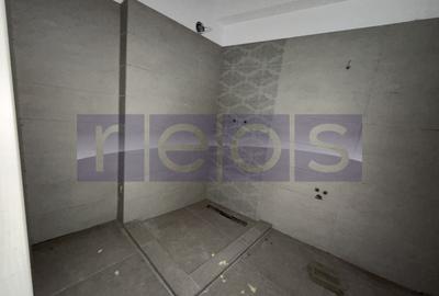 Casă individuală cu 14 camere cu Canalizare în Vitan - 8