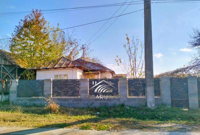 Teren si constructie demolabila, Ghioldum, Cocorastii Colt - 2