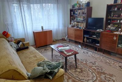 Apartament cu 3 camere decomandat în Lujerului - 1