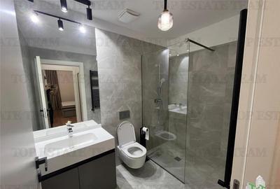 Apartament cu 2 camere semidecomandat în 13 Septembrie - 1