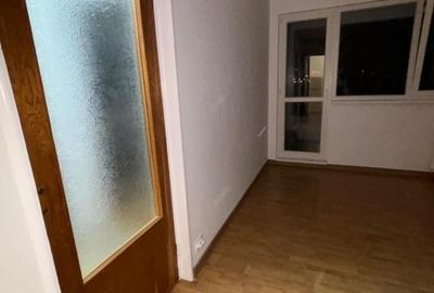 Vand apartament 2 camere Drumul Taberei, pozitie exceptionala - 2