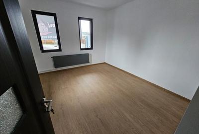 Casă individuală cu 4 camere cu Teren 600 Mp în Band - 9