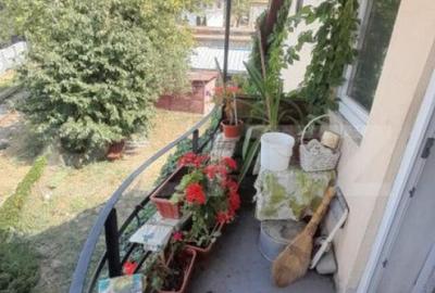 Apartament la casa, zona centrala, 100 mp utili, Radauti - 5