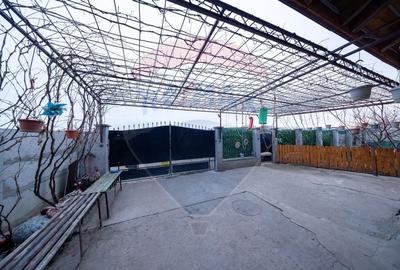 Casă cu 5 camere cu Teren 500 Mp în Sânpetru - 37