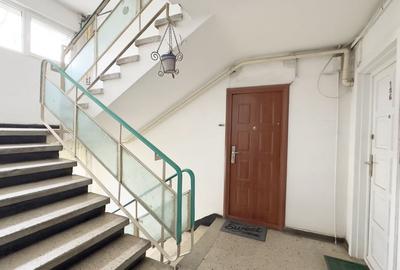 Apartament cu 3 camere semidecomandat în Drumul Taberei - 33