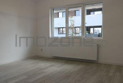 3 CAMERE LA PARTER CU CURTE PROPRIE DE 57MP,  2 BAI, POZITIE PE SUD, COMISION 0% - 24