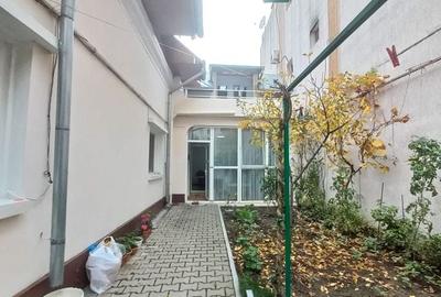 Vila 4 camere, 188 mp utili, teren 160 mp, la 10 minute de Metrou Brâncoveanu - 1