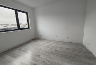 Casa individuala   -  4 camere  -  90 mp utili  -  353 mp teren - 9