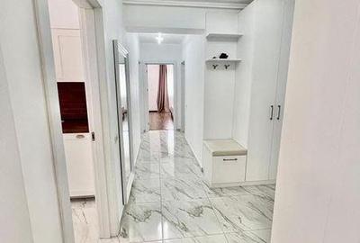 Apartament cu 3 camere decomandat, mobilat în Tractorul - 1