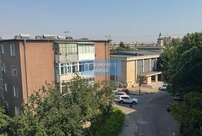 Apartament 2 camere, decomandat - Zona Centrală, bloc Lumina - 10