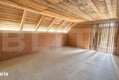 Casă cu 4 camere cu Teren 600 Mp în Central - 4