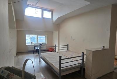 Spațiu comercial, de 240 mp, în - 10