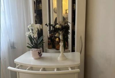 Casă cu 4 camere cu Teren 400 Mp în Craiovița Nouă