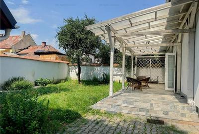 Casa 5 camere | Individuala | Centrul Civic | Pet friendly | Curte proprie - 2