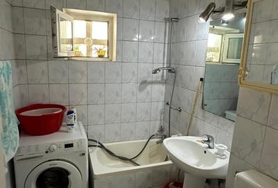 Apartament cu 3 camere semidecomandat în Clăbucet - 8
