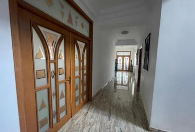 Casă cu 7 camere cu Teren 200 Mp în Ferentari - 8