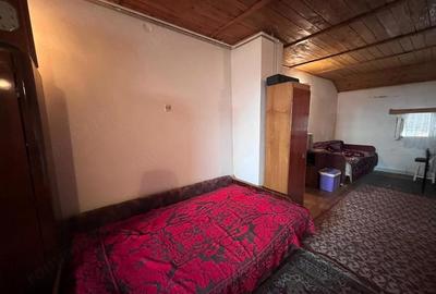 Garsonieră nedecomandată în Micul Dallas - 4