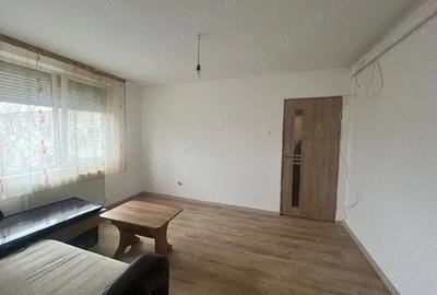 Apartament cu 2 camere semidecomandat în Central - 1