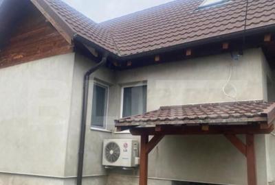 Casa de vanzare, cu 4 camere, 170mp, zona Garbau (Cornesti) - 1